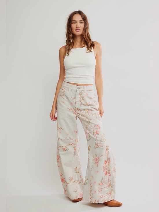 Free People Pants - NWT - Free People - EDEN Printed High Slouchy Jeans